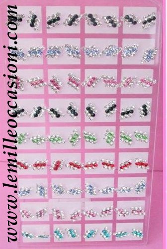 Orecchini forma rombo con strass